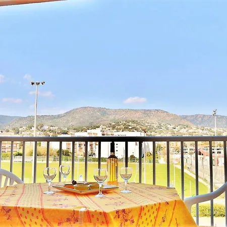 Avec Piscine, Tennis Et Parking Au Lavandou - 2 Pieces, 4 Couchages - Fr-1-251-24 Apartment Le Lavandou