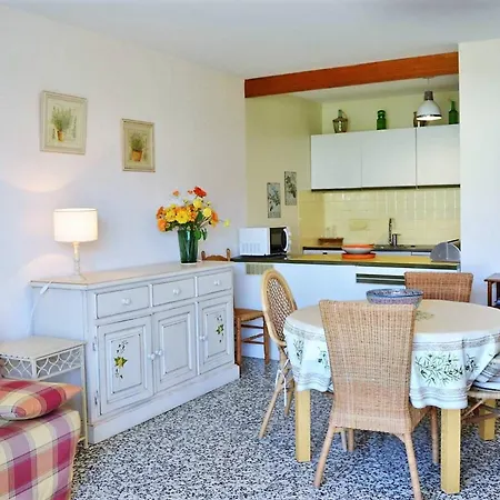 Avec Piscine, Tennis Et Parking Au Lavandou - 2 Pieces, 4 Couchages - Fr-1-251-24 *